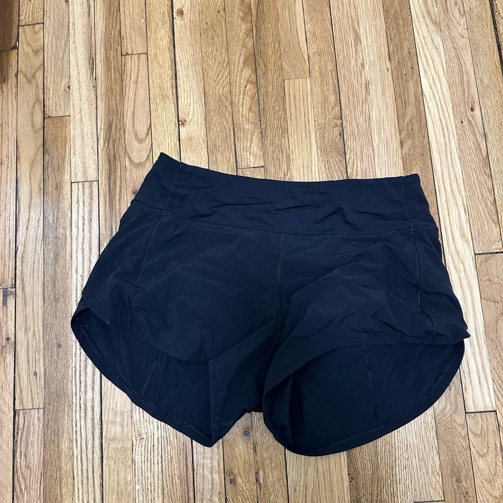 Black lululemon speed up short size 6